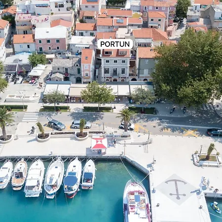 Apartment Portun In The Center