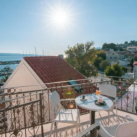 House Portun In The Center Lägenhet Baška Voda
